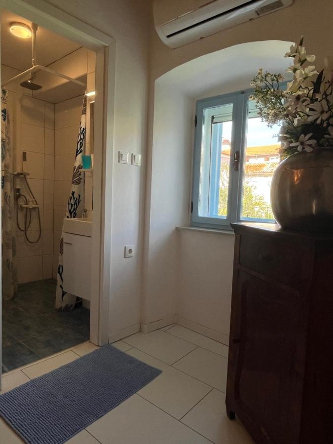 Gemuetliches Apartment In Der Altstadt V. Punat Zewnętrze zdjęcie